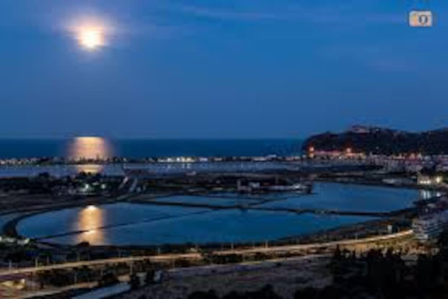 Cagliari On The Park .Mare E Storia! Appartement Buitenkant foto